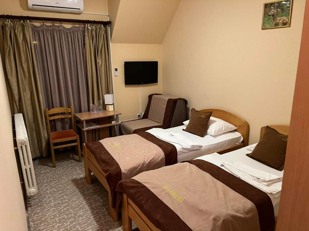 Hotel Dva Goluba 帕莱 外观 照片
